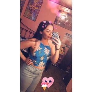 Meet your Posher, Emily